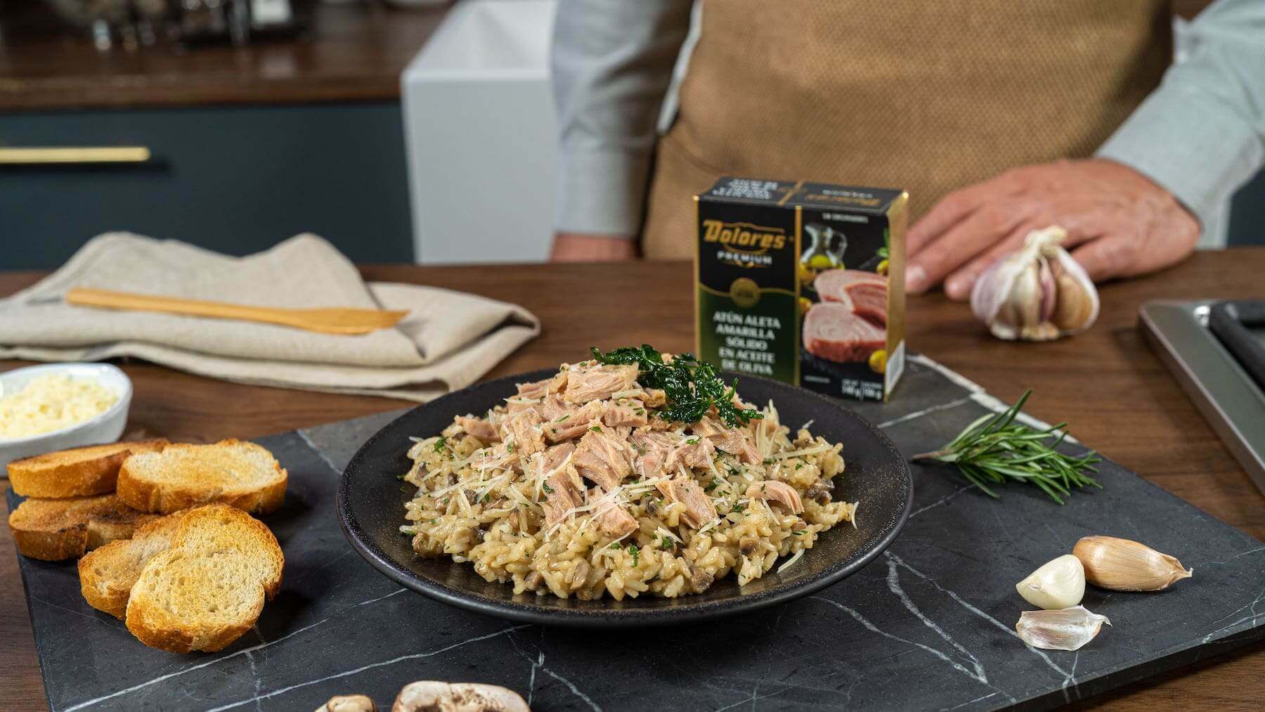Risotto de hongos con atún en aceite de oliva